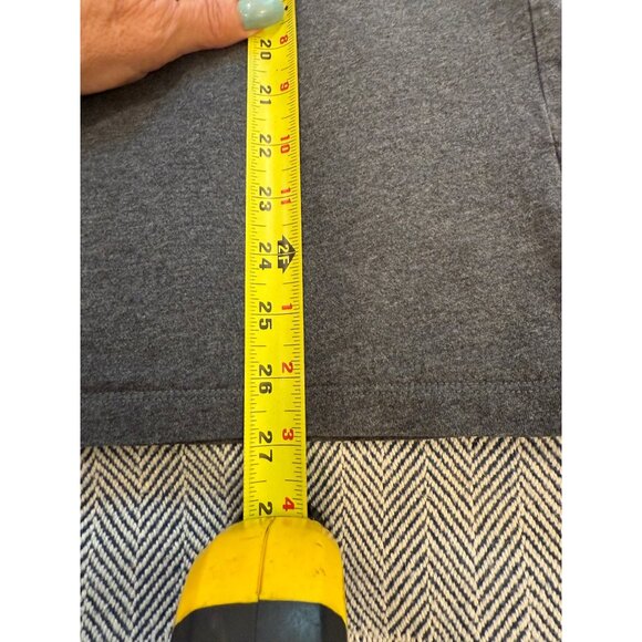 Vineyard Vines Gray Shark Graphic Tee Unisex S 100% Cotton Casual Short Sleeve C - Picture 8 of 10